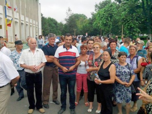 Vrabie, la protestul anti-Mazăre: Demnitatea nu se cumpără